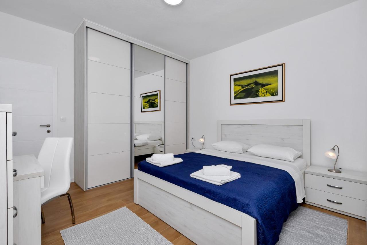 Apartman Koky Makarska Exteriör bild