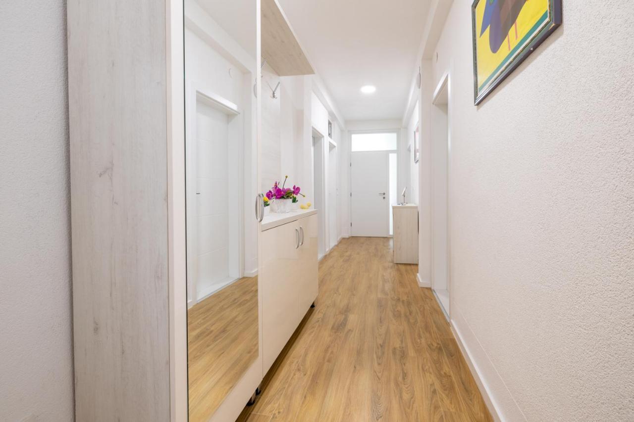 Apartman Koky Makarska Exteriör bild